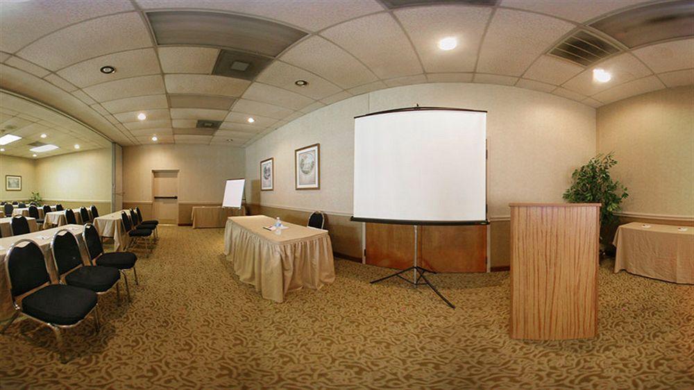 Quality Suites Hickory South Экстерьер фото